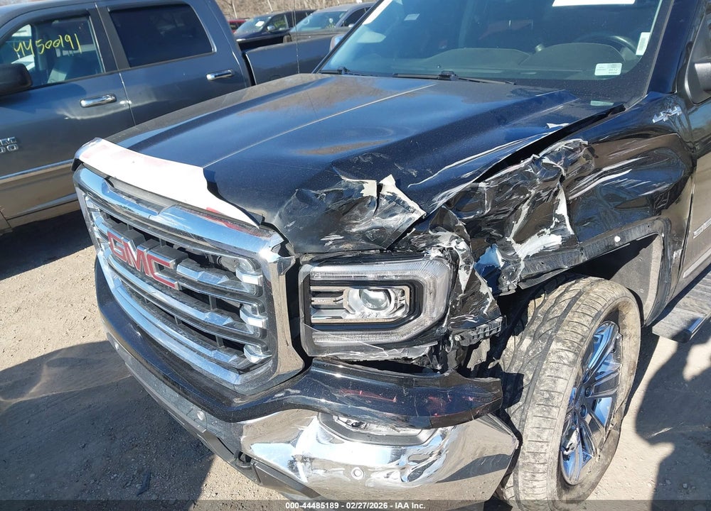 2018 GMC SIERRA 1500 SLT VIN: 3GTU2NEC0JG387044