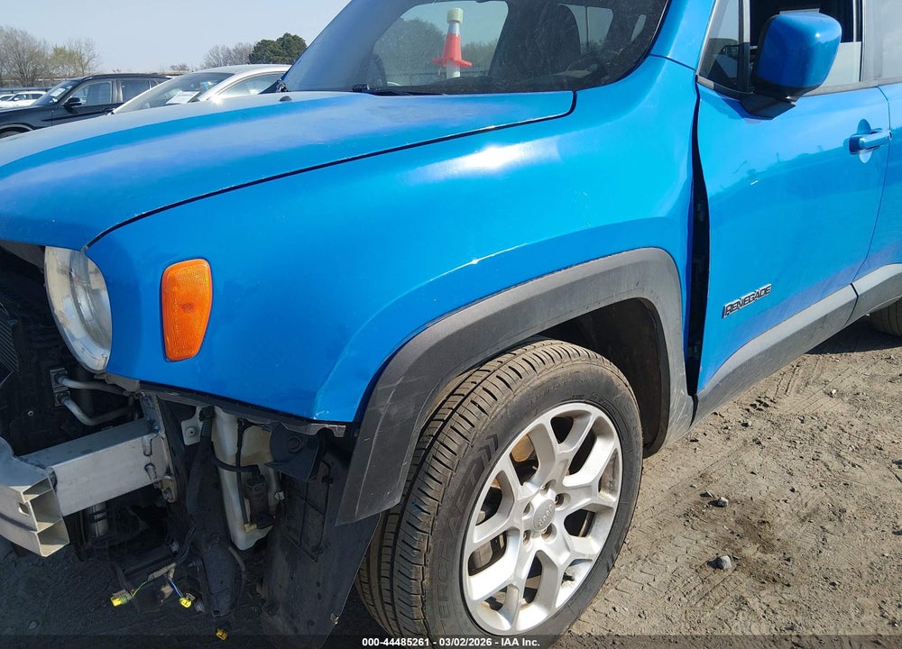 2015 JEEP RENEGADE LATITUDE VIN: ZACCJABT2FPB92435