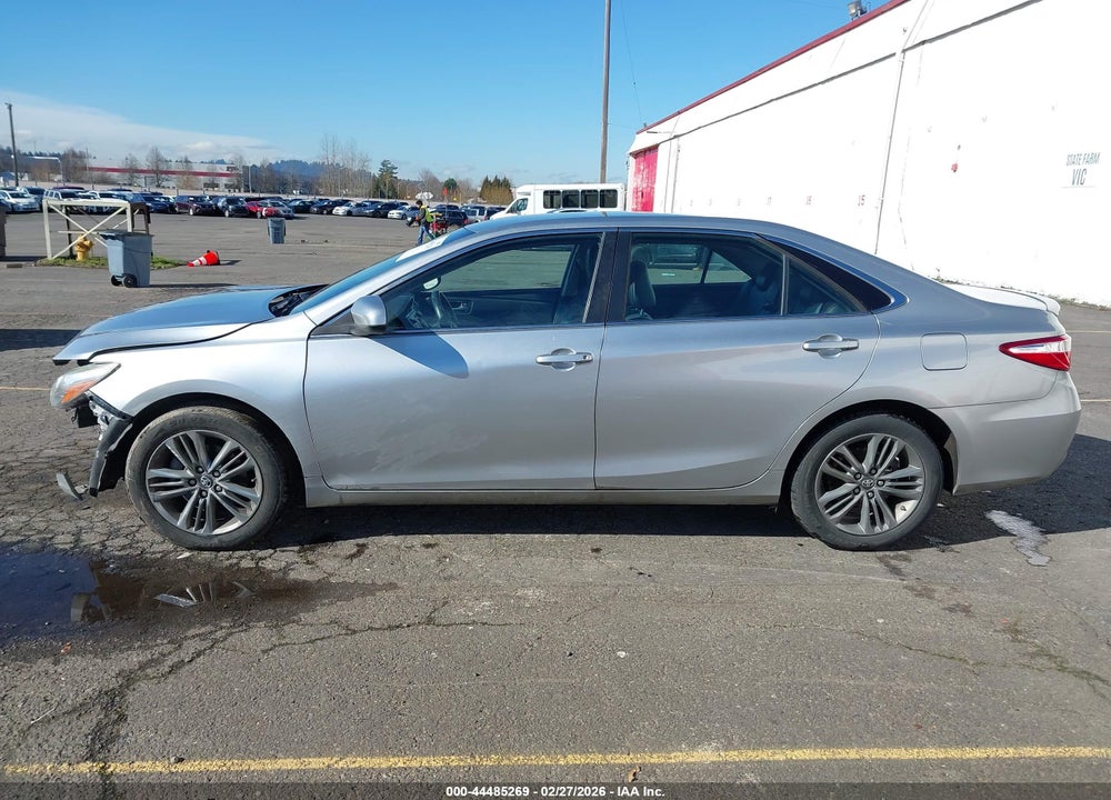 2016 TOYOTA CAMRY SE VIN: 4T1BF1FKXGU237566