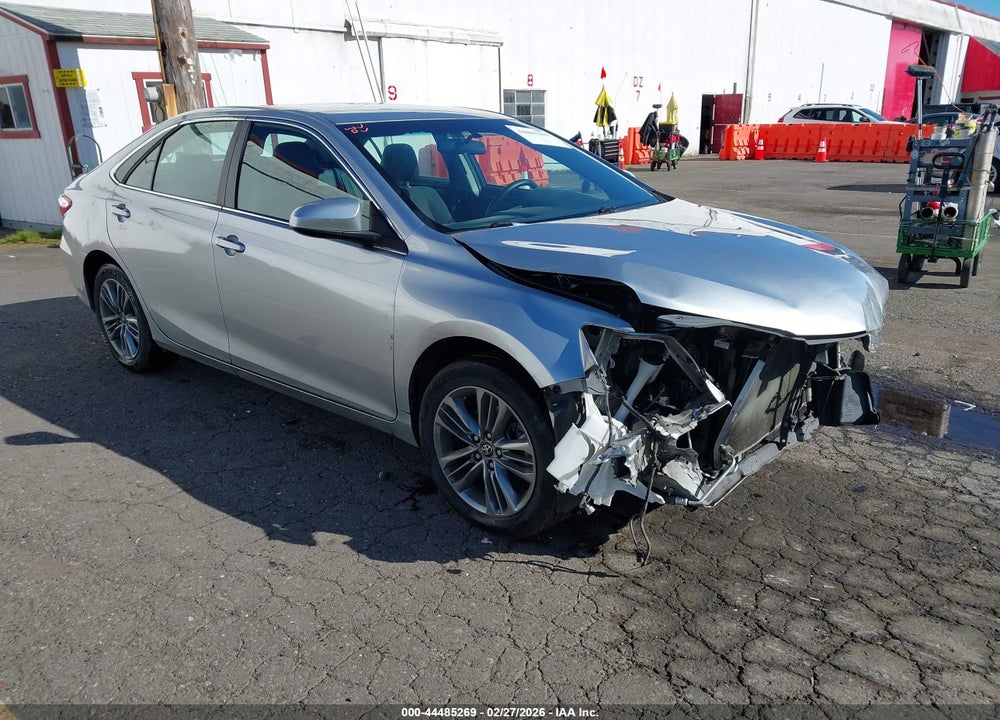 2016 TOYOTA CAMRY SE VIN: 4T1BF1FKXGU237566