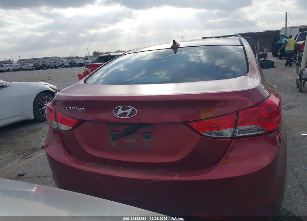2013 HYUNDAI ELANTRA GLS VIN: 5NPDH4AE4DH350820