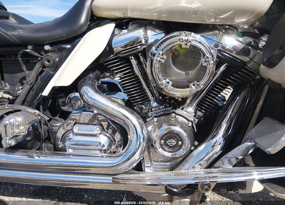 2022 HARLEY-DAVIDSON FLHX VIN: 1HD1KBC25NB659967