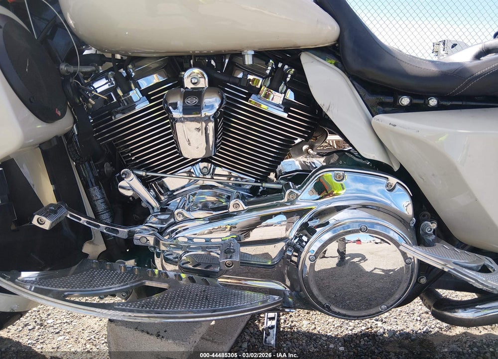 2022 HARLEY-DAVIDSON FLHX VIN: 1HD1KBC25NB659967