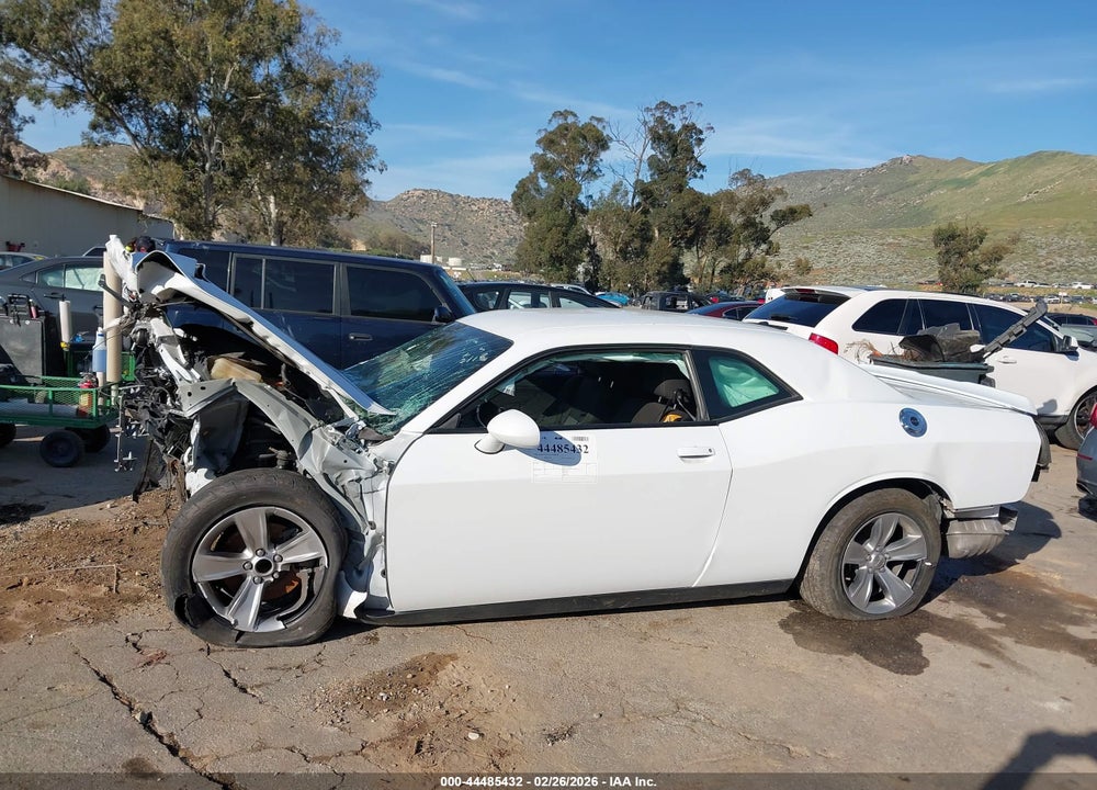 2021 DODGE CHALLENGER SXT VIN: 2C3CDZAG4MH547022