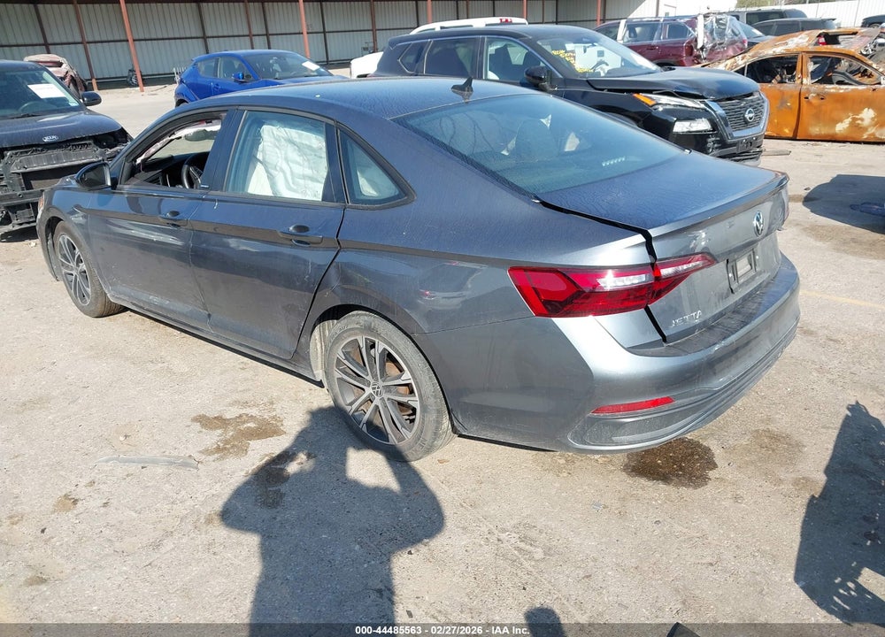 2024 VOLKSWAGEN JETTA 1.5T SPORT VIN: 3VWBM7BU2RM054140