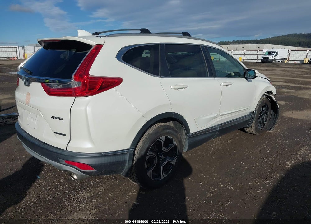 2018 HONDA CR-V TOURING VIN: 2HKRW2H97JH675062
