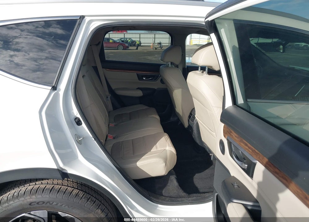 2018 HONDA CR-V TOURING VIN: 2HKRW2H97JH675062