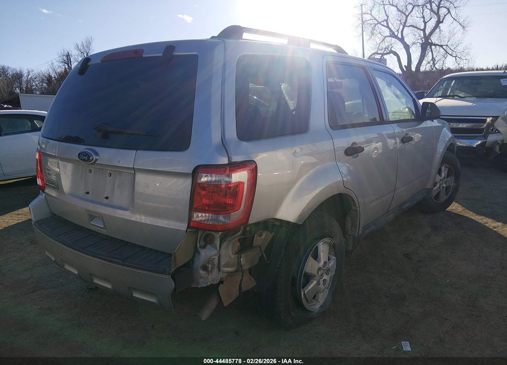 2010 FORD ESCAPE XLT VIN: 1FMCU9D78AKB95411