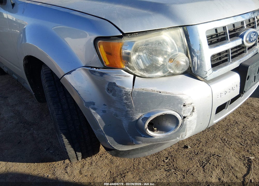 2010 FORD ESCAPE XLT VIN: 1FMCU9D78AKB95411