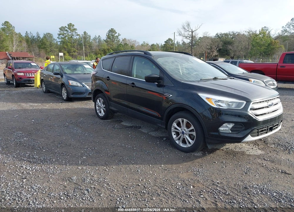 2018 FORD ESCAPE SE VIN: 1FMCU9GD5JUC83984