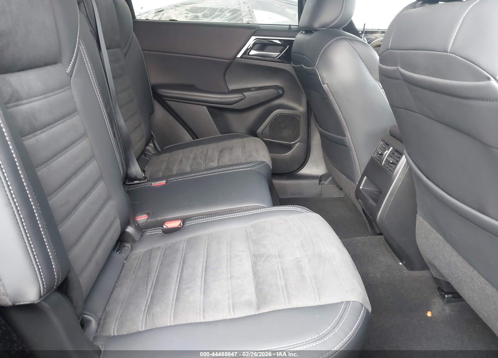 2024 MITSUBISHI OUTLANDER SE 2.5 2WD VIN: JA4J3VA82RZ006589