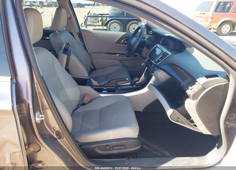 2017 HONDA ACCORD EX-L V6 VIN: 1HGCR3F09HA038121