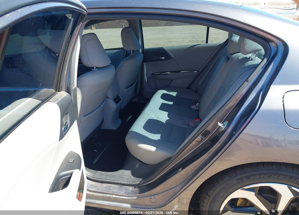 2017 HONDA ACCORD EX-L V6 VIN: 1HGCR3F09HA038121