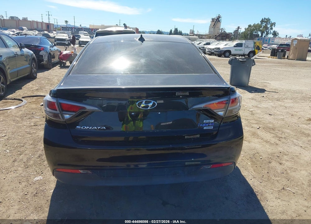 2017 HYUNDAI SONATA PLUG-IN HYBRID LIMITED VIN: KMHE54L23HA061016