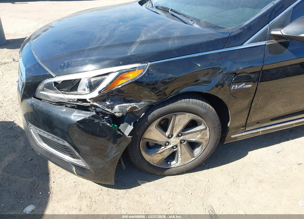 2017 HYUNDAI SONATA PLUG-IN HYBRID LIMITED VIN: KMHE54L23HA061016