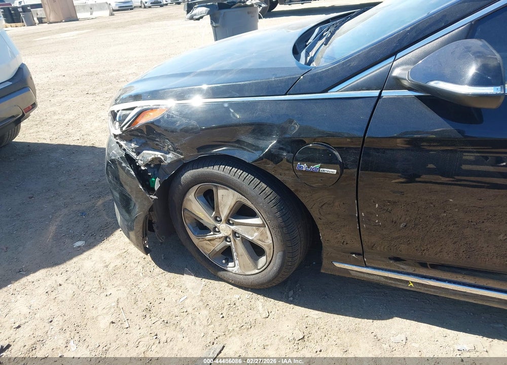 2017 HYUNDAI SONATA PLUG-IN HYBRID LIMITED VIN: KMHE54L23HA061016