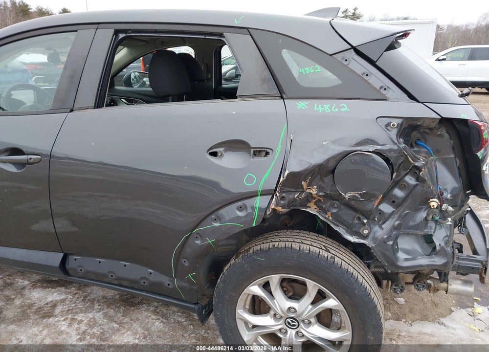 2016 MAZDA CX-3 SPORT VIN: JM1DKFB78G0132345