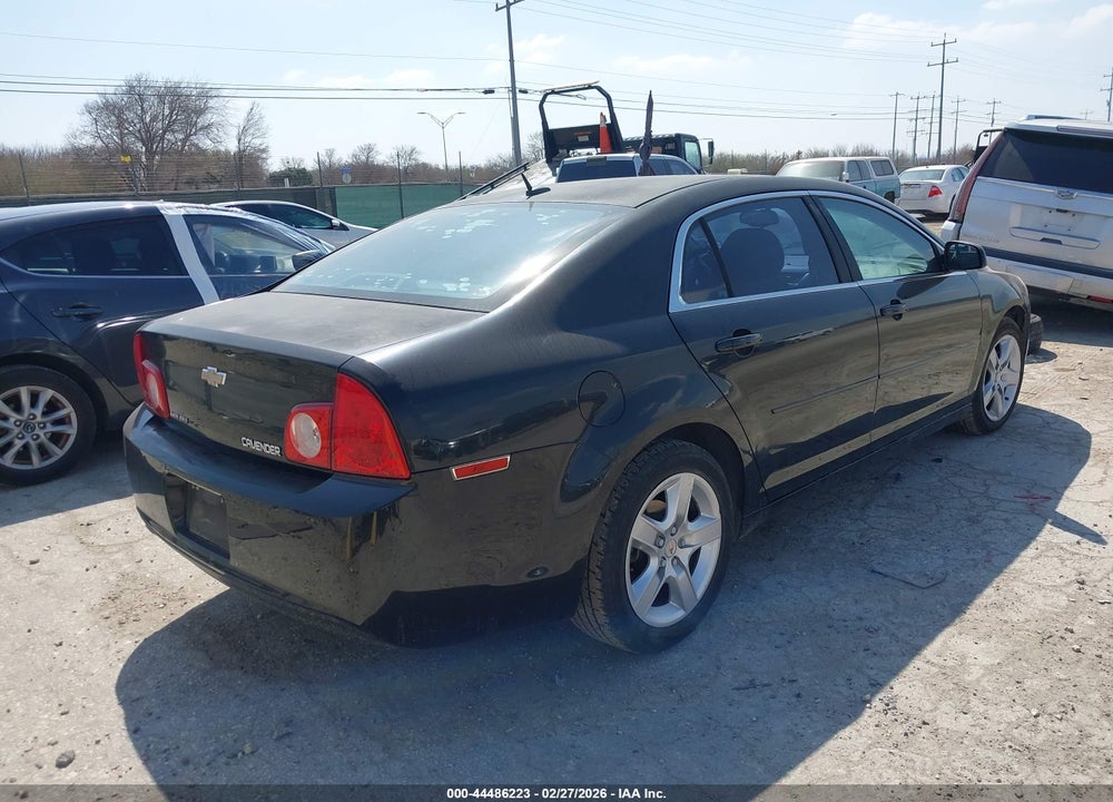 2011 CHEVROLET MALIBU LS VIN: 1G1ZB5E1XBF270135