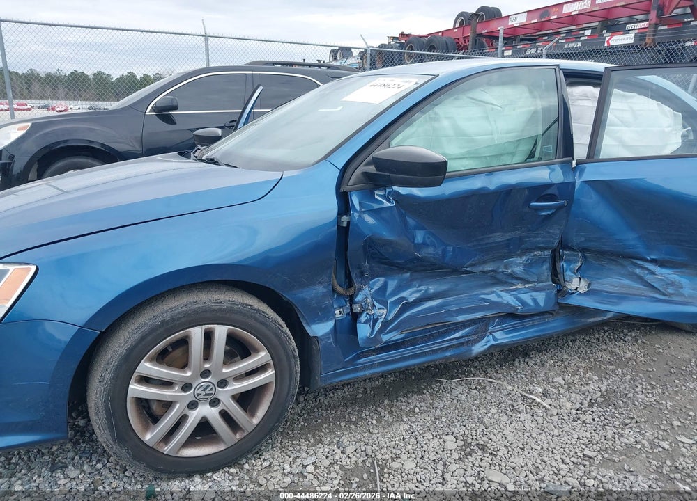 2015 VOLKSWAGEN JETTA 2.0L TDI S VIN: 3VWLA7AJ3FM210119