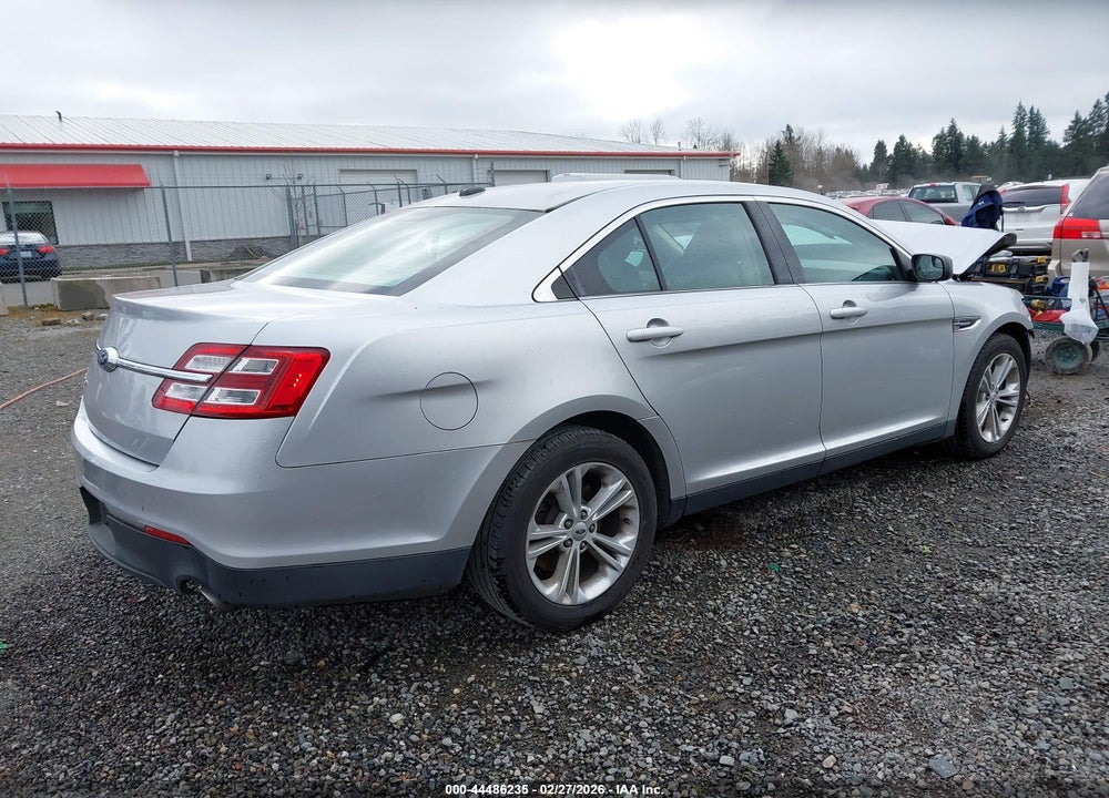 2015 FORD TAURUS SE VIN: 1FAHP2D84FG154372