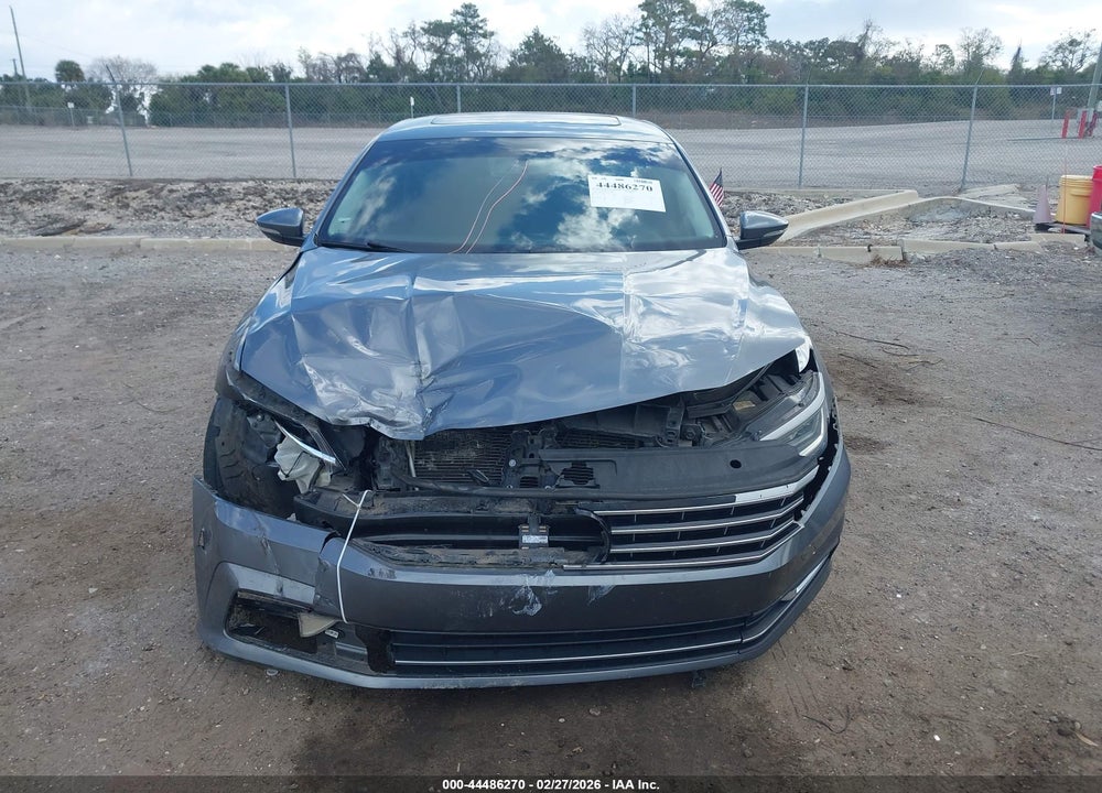 2018 VOLKSWAGEN PASSAT 2.0T SE VIN: 1VWBA7A36JC032391