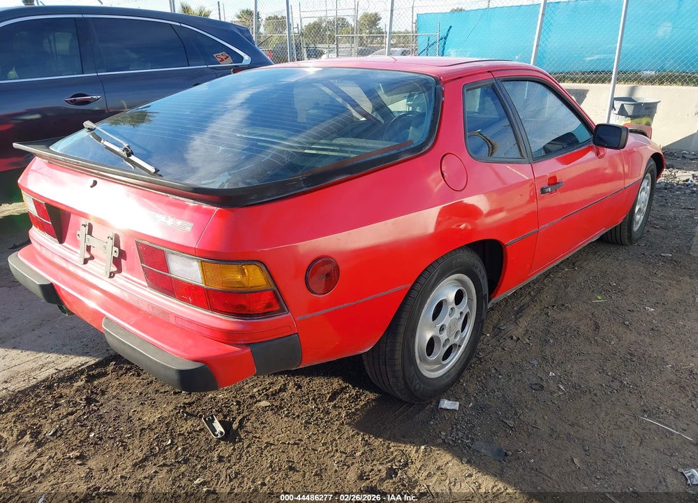 1988 PORSCHE 924 S VIN: WP0AA0923JN451370