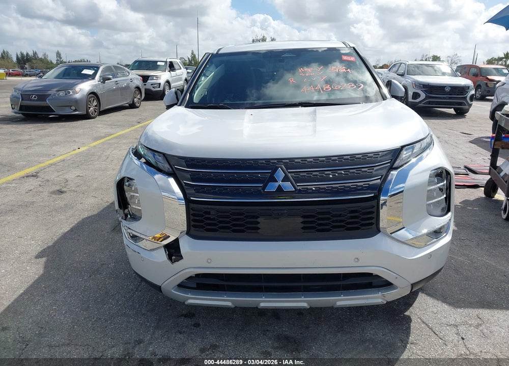2024 MITSUBISHI OUTLANDER SE 2.5 2WD VIN: JA4J3VA87RZ048353