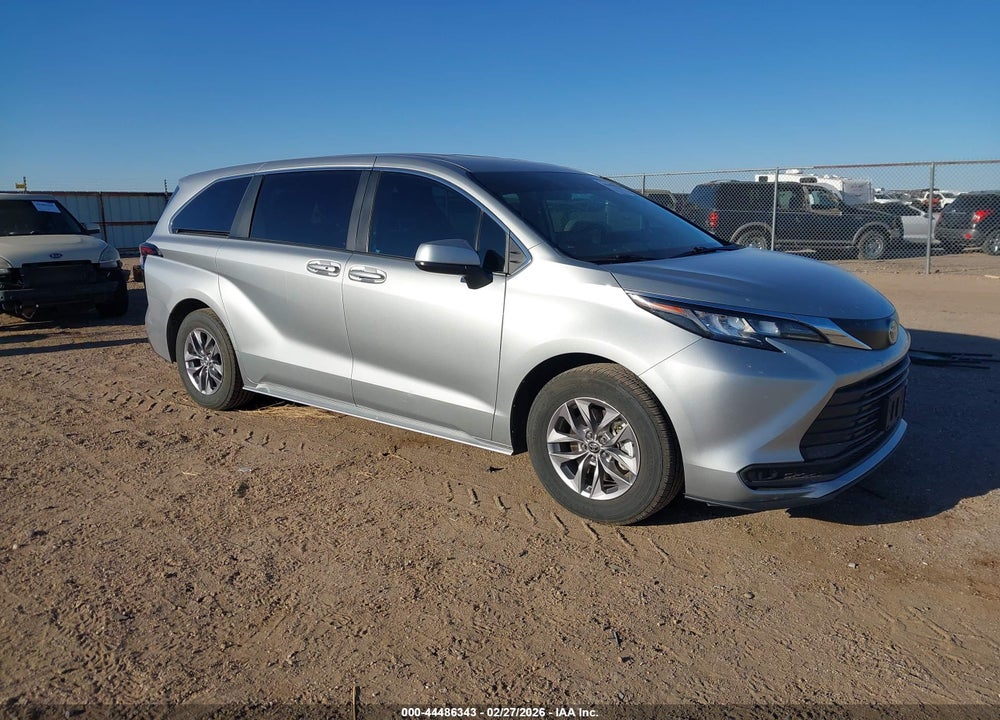 2023 TOYOTA SIENNA LE VIN: 5TDKRKEC4PS151346