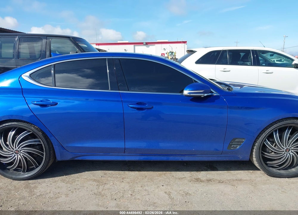 2022 GENESIS G70 2.0T AWD VIN: KMTG34TA9NU098724