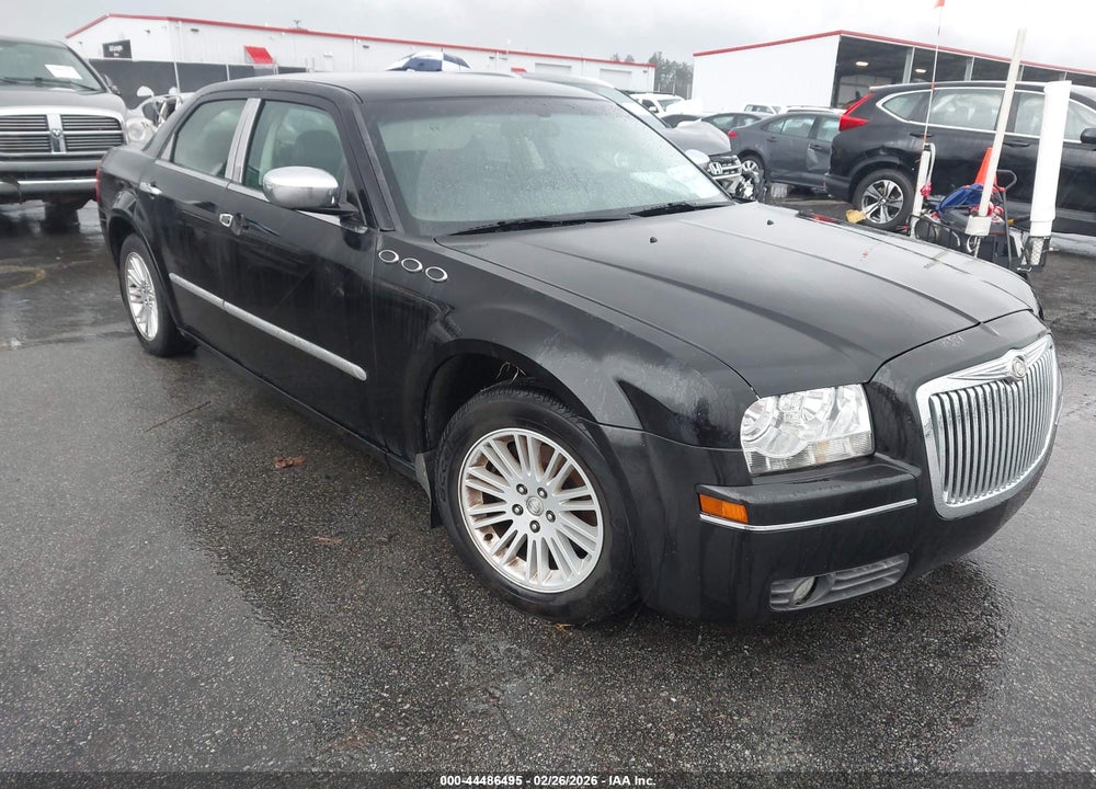 2010 CHRYSLER 300 TOURING VIN: 2C3CA4CD5AH123388