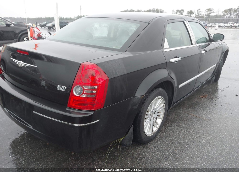 2010 CHRYSLER 300 TOURING VIN: 2C3CA4CD5AH123388