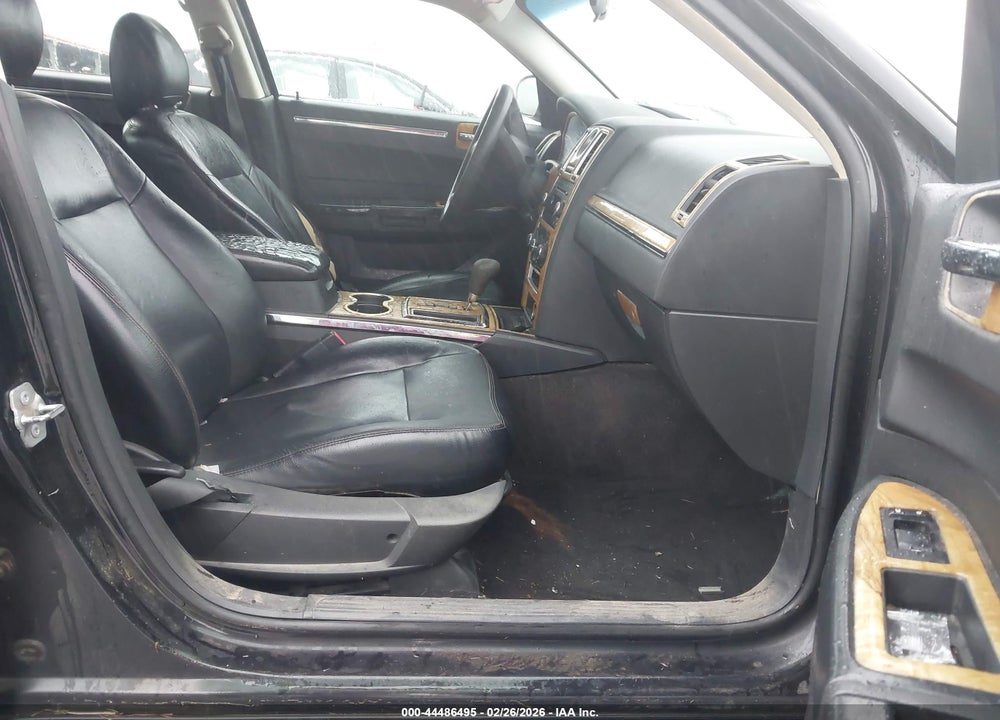 2010 CHRYSLER 300 TOURING VIN: 2C3CA4CD5AH123388