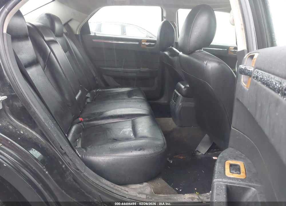 2010 CHRYSLER 300 TOURING VIN: 2C3CA4CD5AH123388
