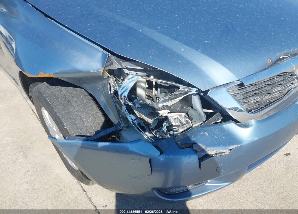 2012 KIA SEDONA LX VIN: KNDMG4C72C6442115