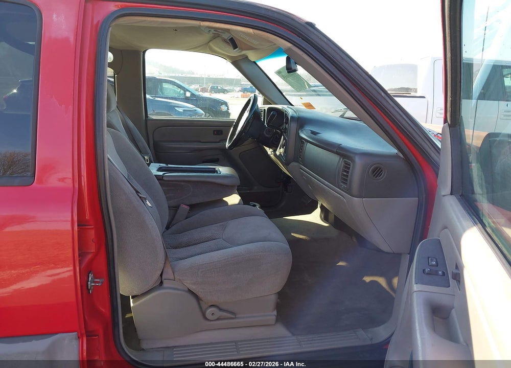 2005 CHEVROLET AVALANCHE 1500 LS VIN: 3GNEC12Z55G230643