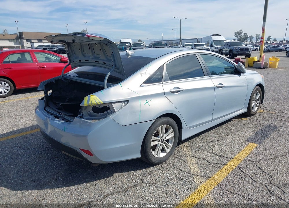 2014 HYUNDAI SONATA GLS VIN: 5NPEB4AC7EH877479