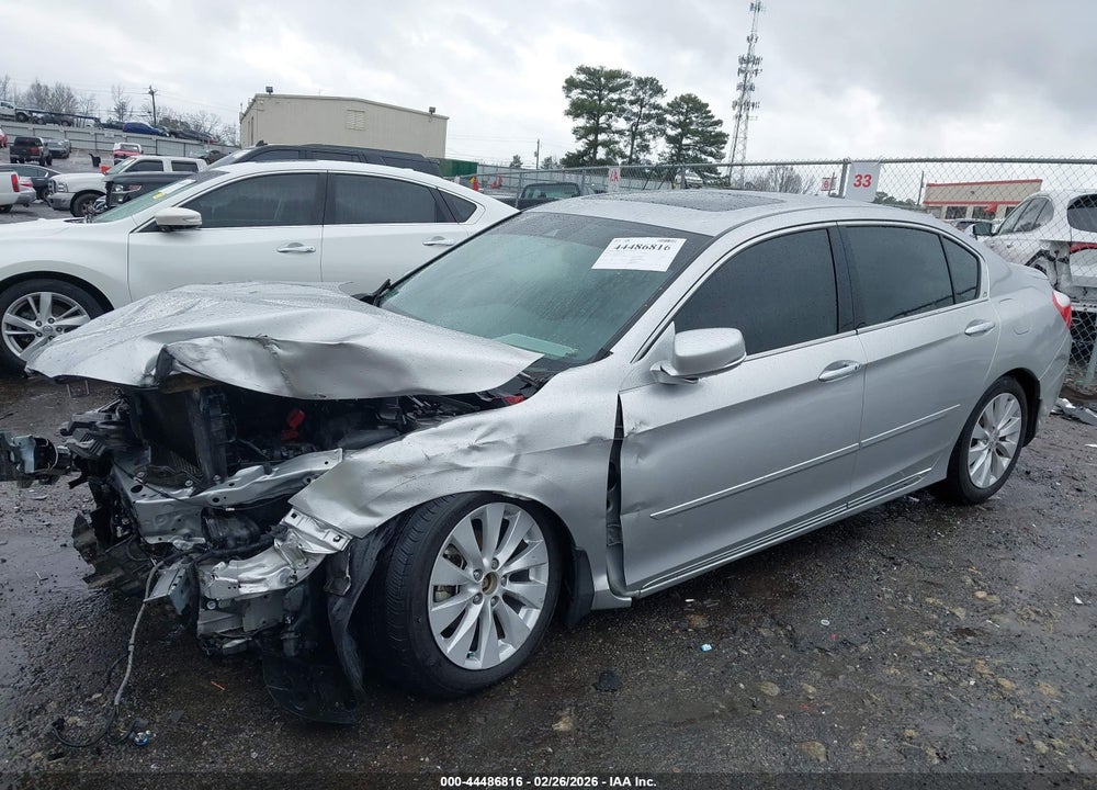2015 HONDA ACCORD EX-L V-6 VIN: 1HGCR3F89FA007437