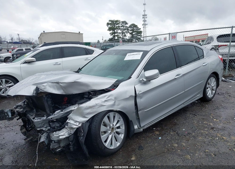 2015 HONDA ACCORD EX-L V-6 VIN: 1HGCR3F89FA007437