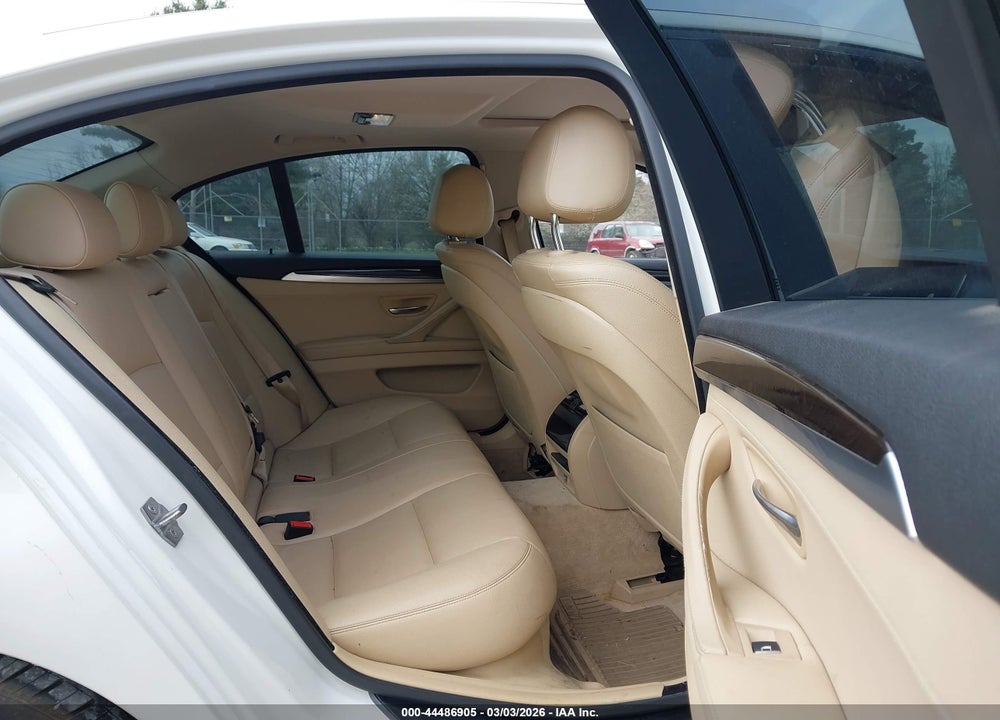 2015 BMW 528I VIN: WBA5A5C5XFD517442