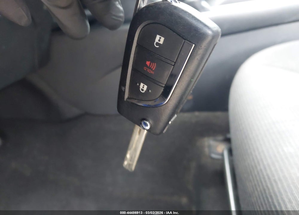 2019 TOYOTA C-HR LE VIN: NMTKHMBX5KR089209
