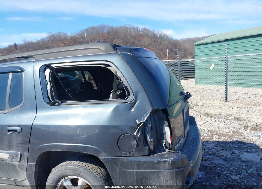 2004 GMC ENVOY XL SLT VIN: 1GKET16SX46204422