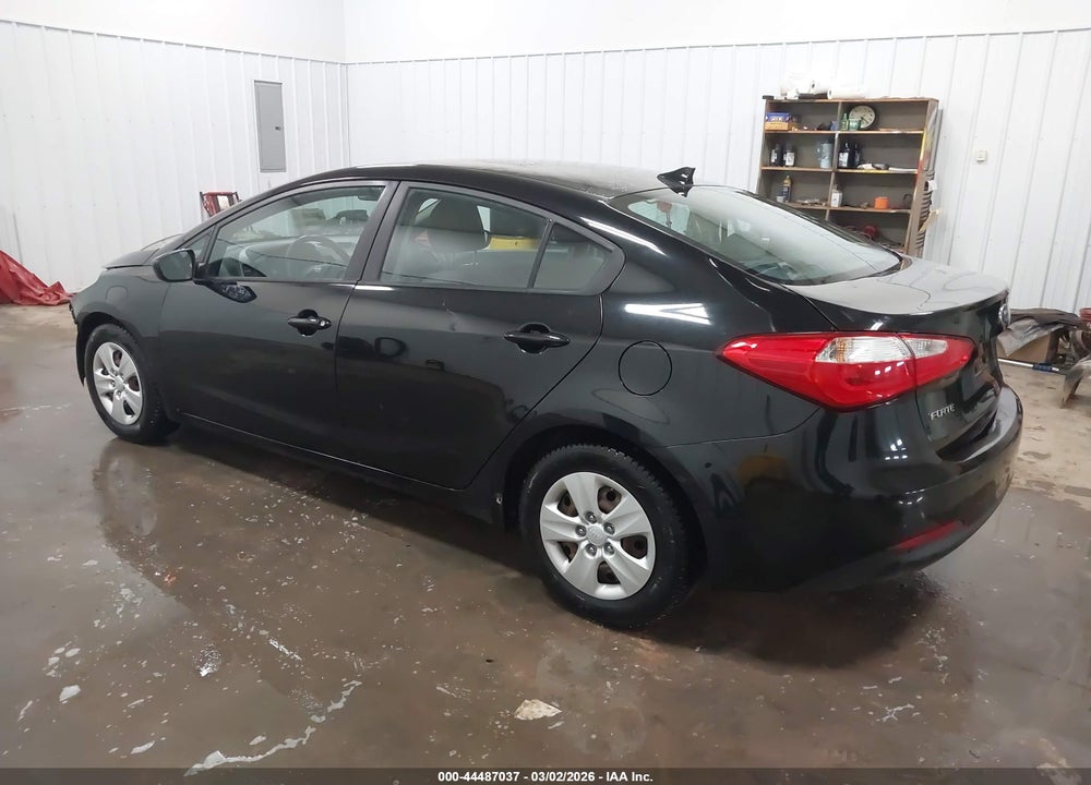 2016 KIA FORTE LX VIN: KNAFK4A61G5518031