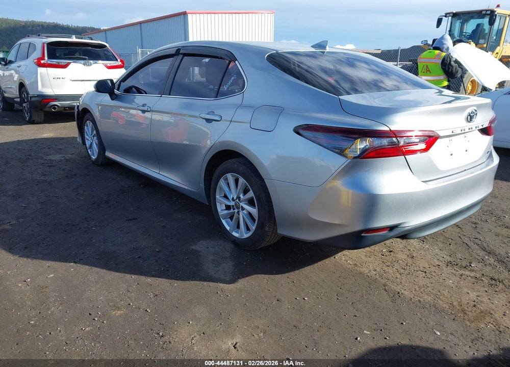 2021 TOYOTA CAMRY LE VIN: 4T1C11AK7MU443000
