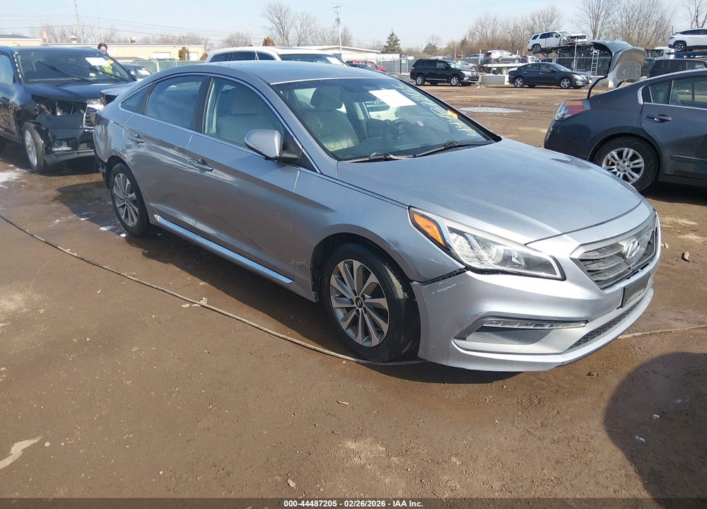 2017 HYUNDAI SONATA SPORT VIN: 5NPE34AF8HH439629