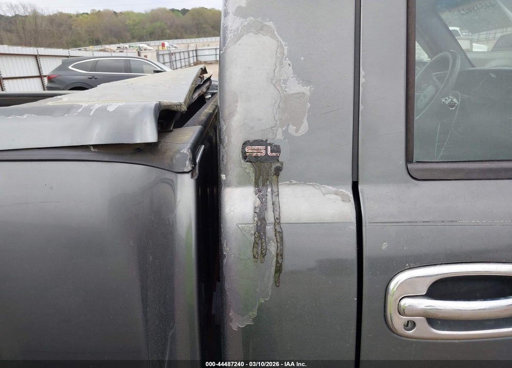 2002 GMC SIERRA 1500 SL VIN: 1GTEC14W52Z165901