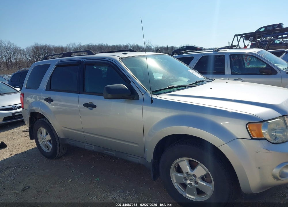 2010 FORD ESCAPE XLT VIN: 1FMCU9DG8AKB65292