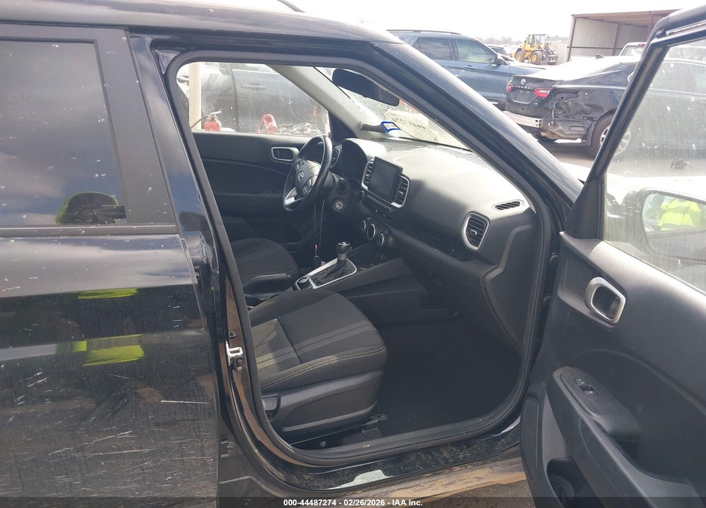 2020 HYUNDAI VENUE SEL VIN: KMHRC8A39LU043721