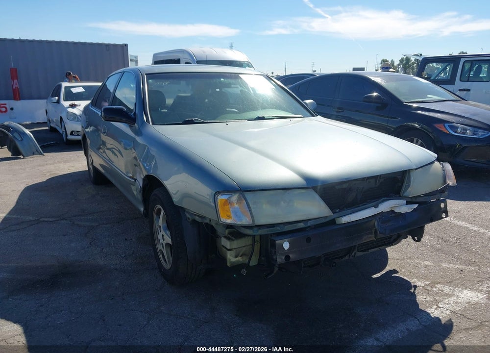 1998 TOYOTA AVALON XLS VIN: 4T1BF18B5WU226597