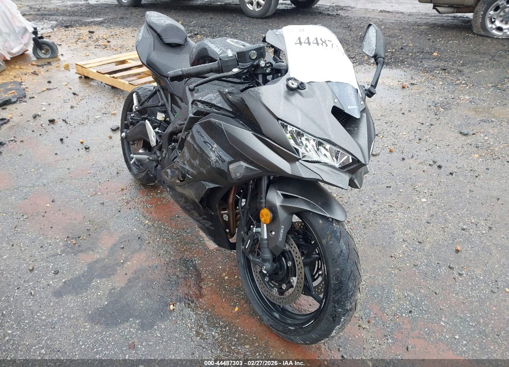 2026 KAWASAKI ZX400 S VIN: ML5ZXCS15TDA44905