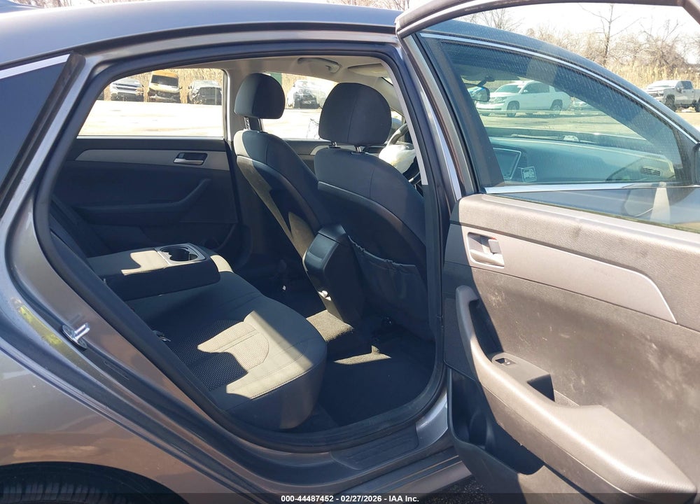 2018 HYUNDAI SONATA SE VIN: 5NPE24AF9JH678552